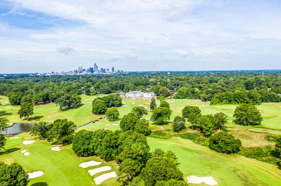 Living in Country Club Heights, Plaza Shamrock & Plaza East (28205)