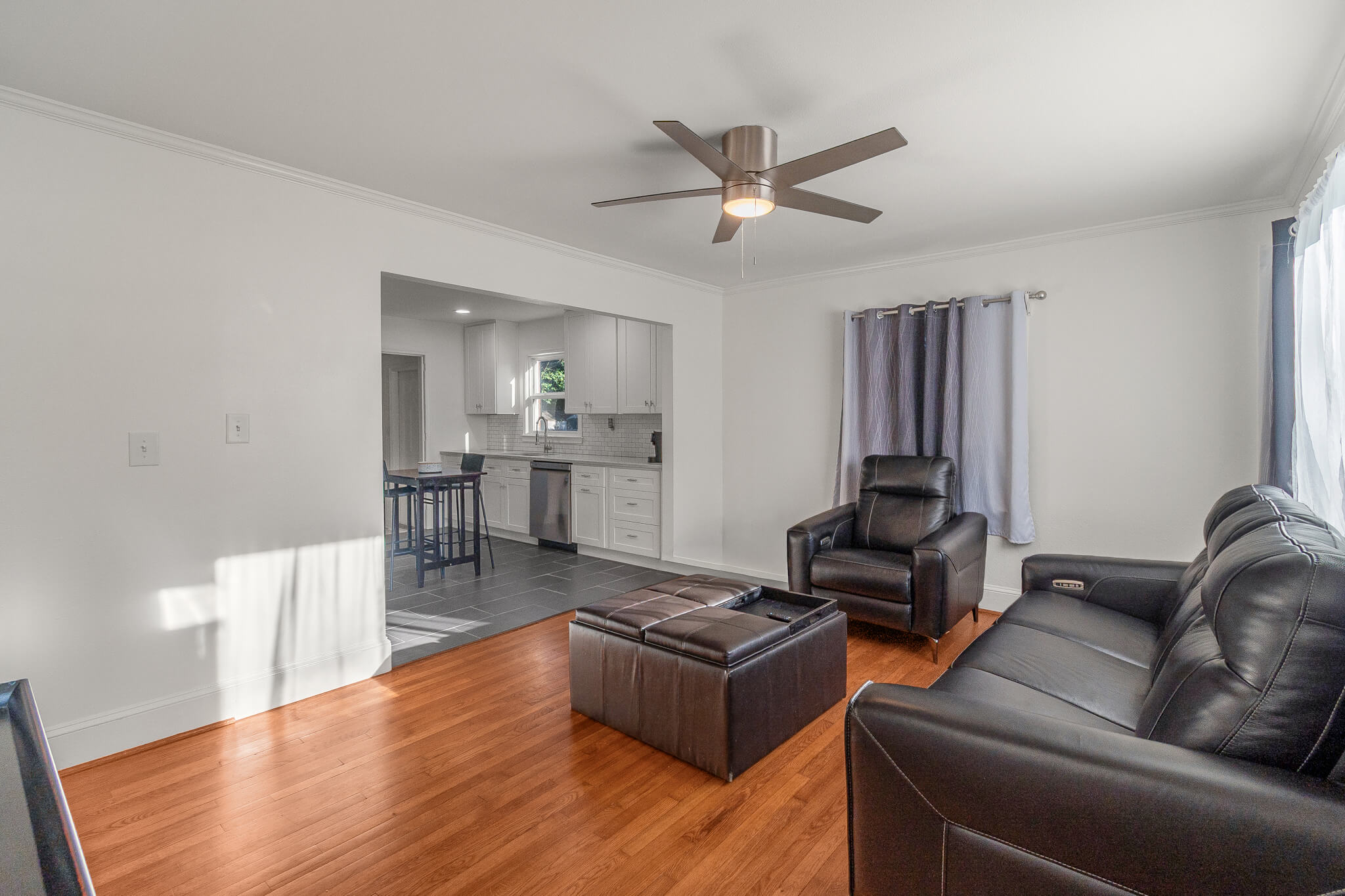 2400 Markham Court