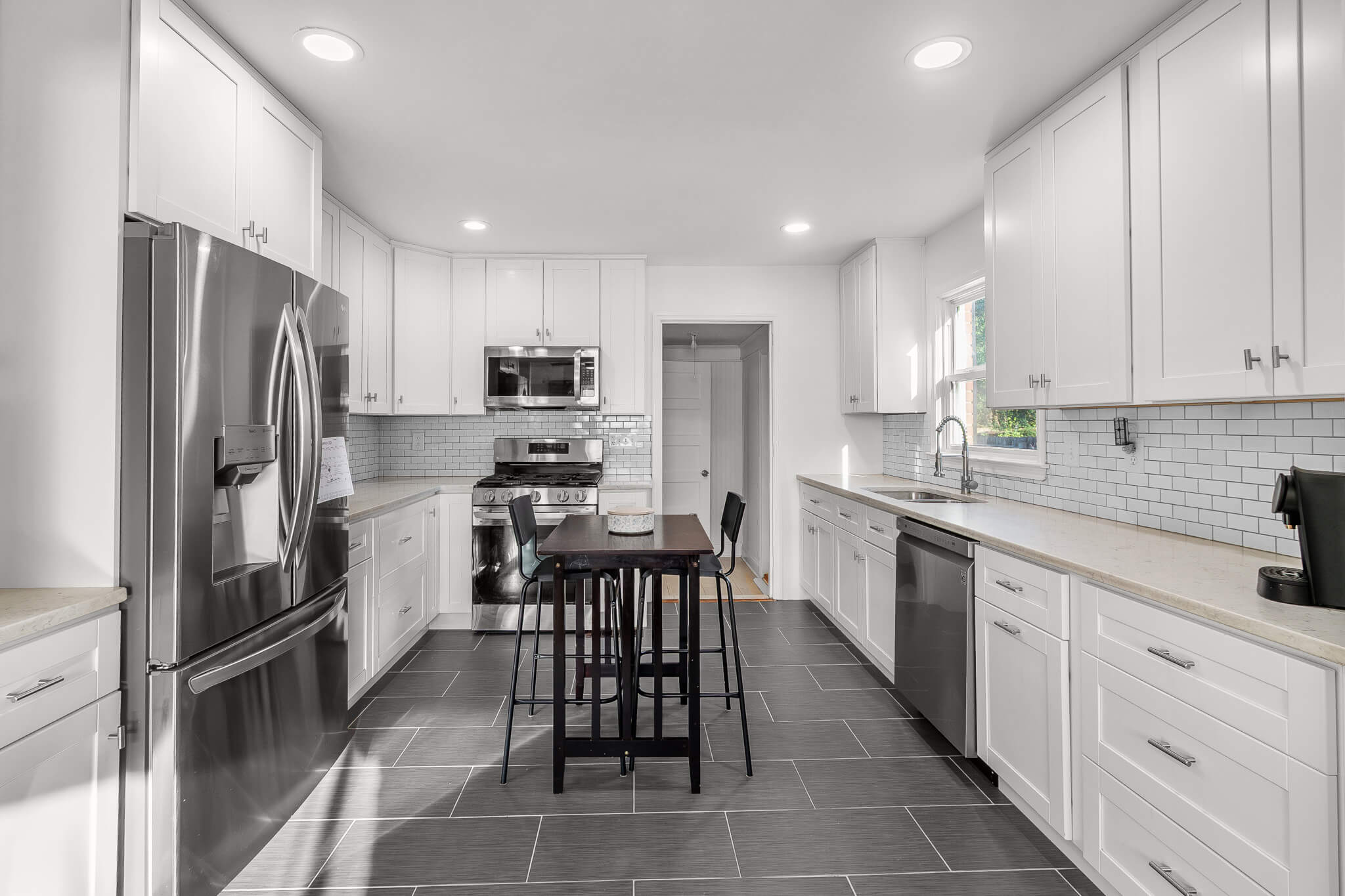 2400 Markham Court
