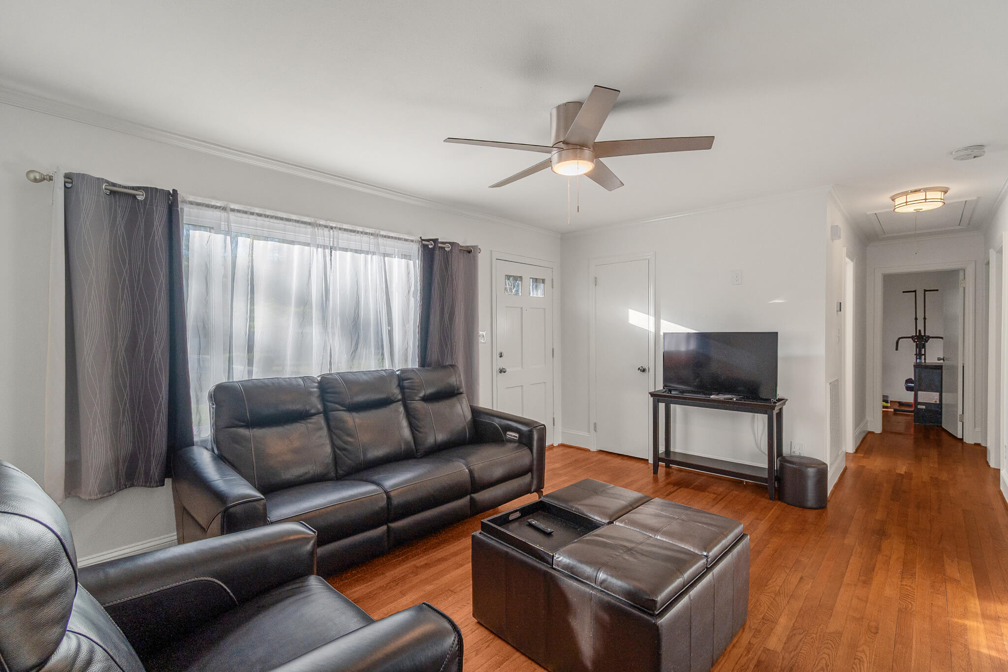 2400 Markham Court