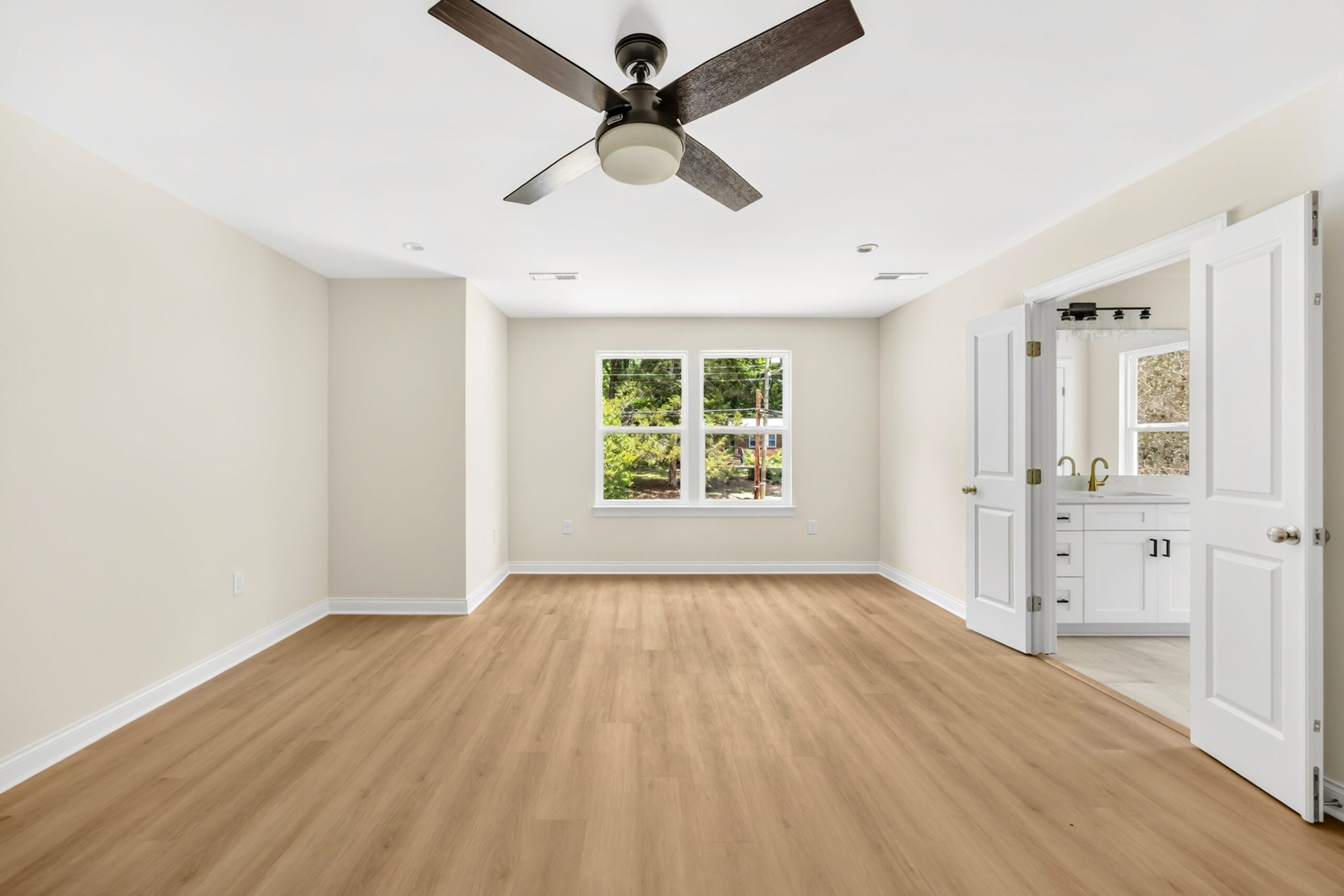 Primary bedroom — unfurnished