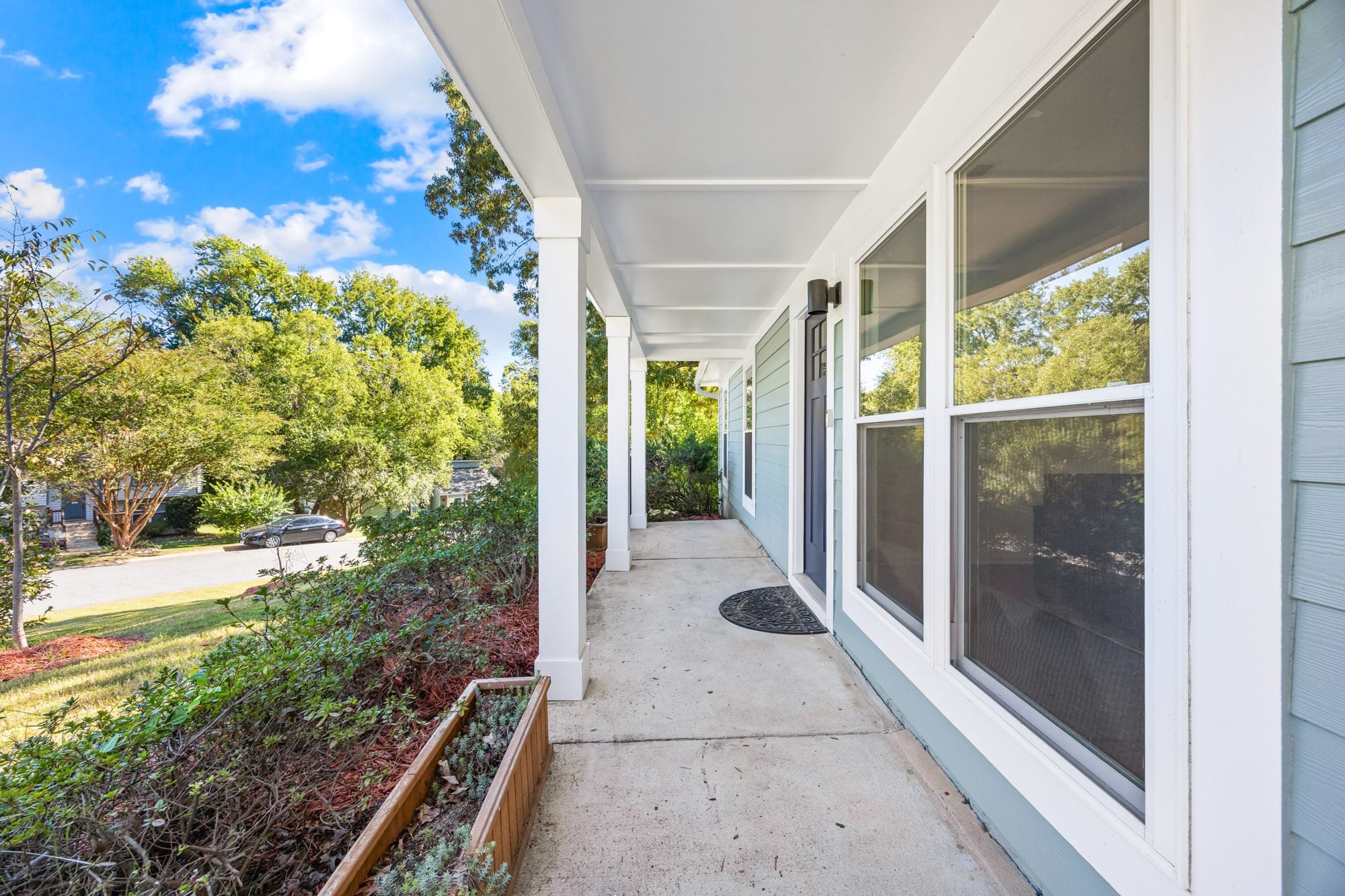 Why You Need a Buyer Agreement Before Touring Homes in Charlotte