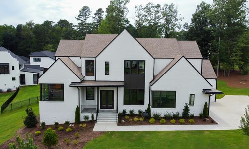 Charlotte’s Luxury-Home Market in 2025 &hellip;