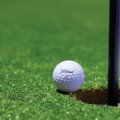 Where to Live if Golf Is Your Game: A Guide to Charlotte’s Golf Course Communities